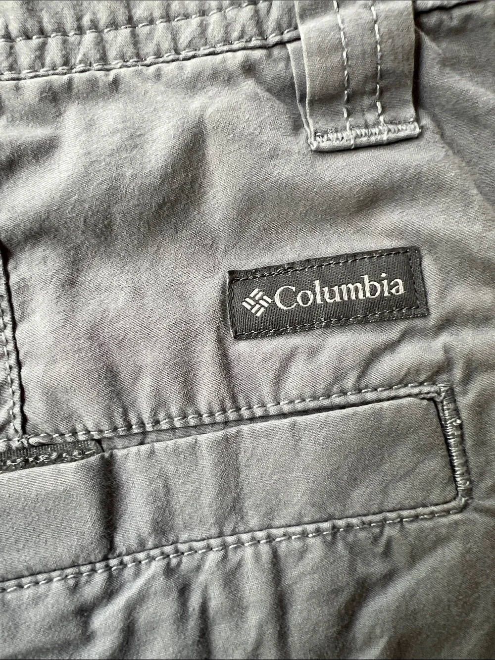 Columbia Men's Gray Casual Performance Flat-Front Shorts